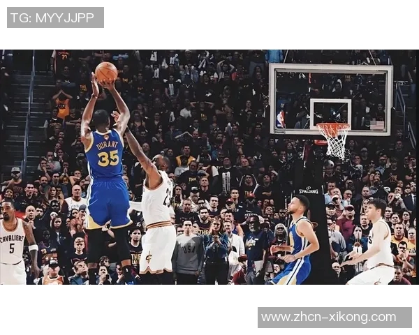 杜兰特赞詹姆斯全明星专注力不投半场三分不用左手上篮